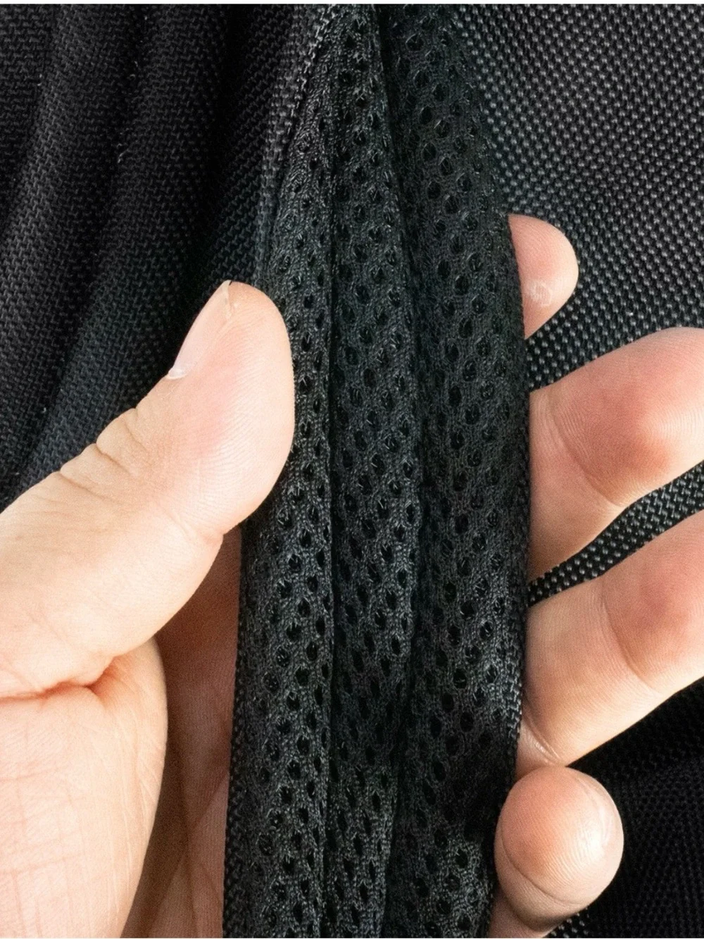 Skunk mini odor blocking backpack